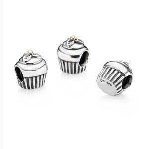 Pandora cupcake charm